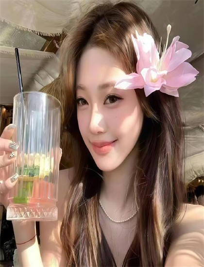 九Nine与当代文化：制作的成本分配与效益分析 探索艺术与文化的互动关系